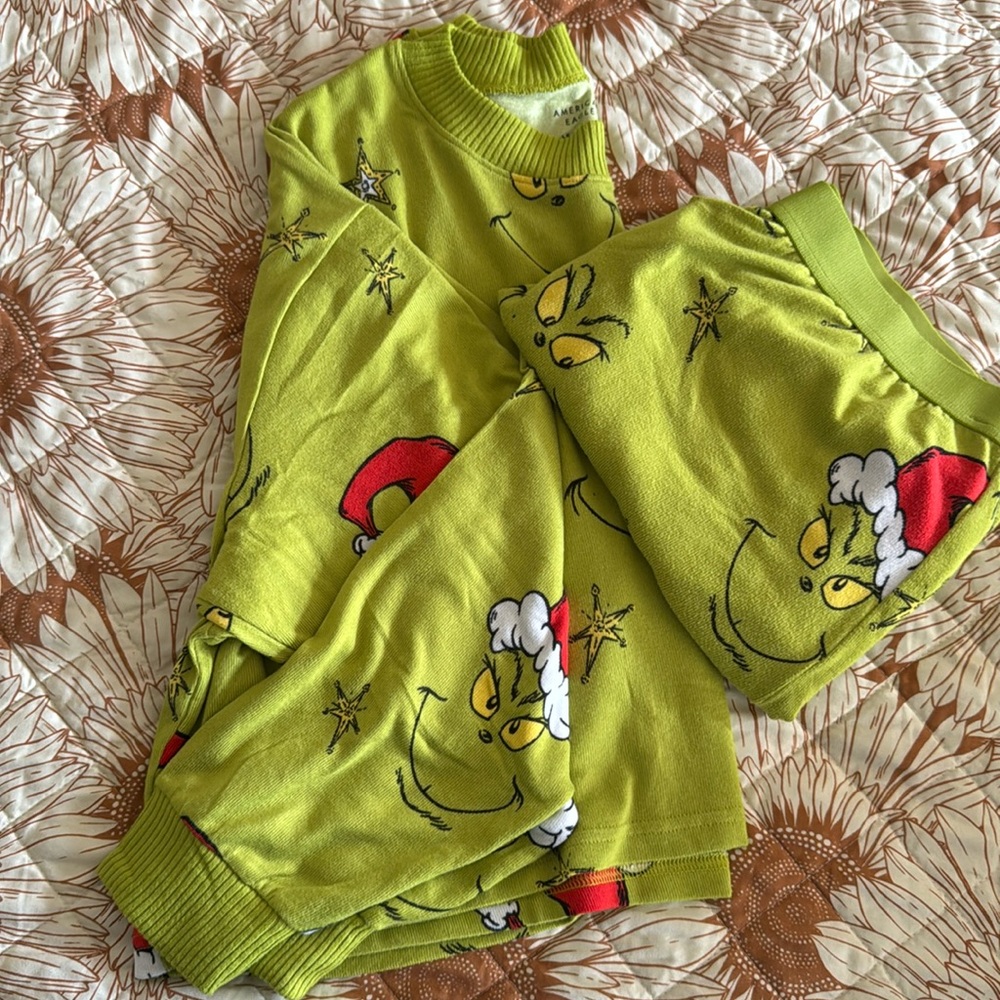 American Eagle Pijama (Size  L)